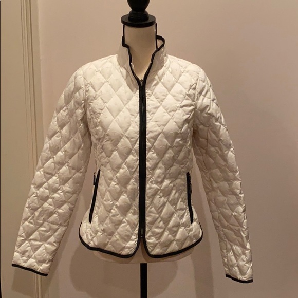 Eddie Bauer Jackets & Blazers - Eddie Bauer cream goose down jacket